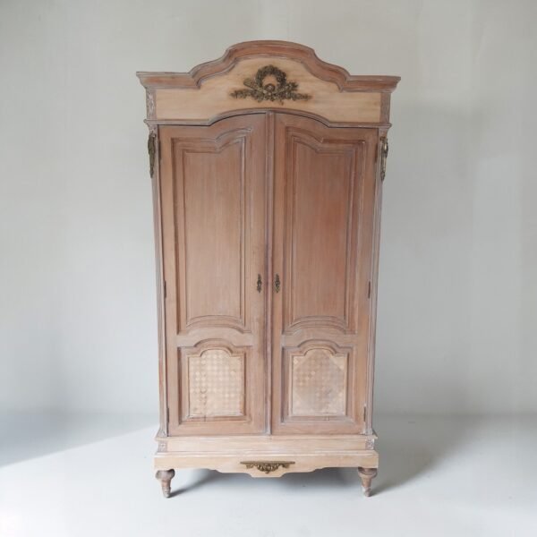 Antieke Franse eiken armoire – 19e eeuw – Omstreeks 1880